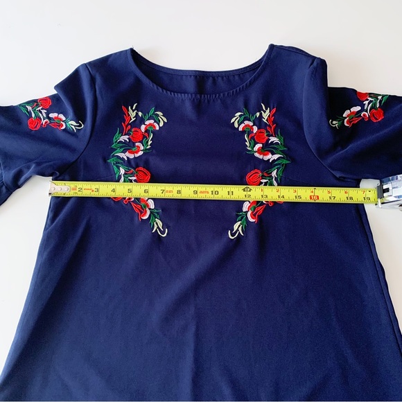 Floerns bell sleeve embroidered tunic dress navy size medium - Picture 3 of 7